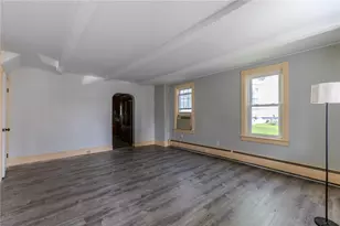 36 N 5th St, Bangor, PA 18013 - Photo 2