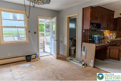 36 N 5th Street, Bangor, PA 18013 - Photo 4