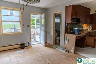 36 N 5th St, Bangor, PA 18013 - Photo 4