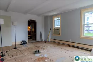 36 N 5th St, Bangor, PA 18013 - Photo 2