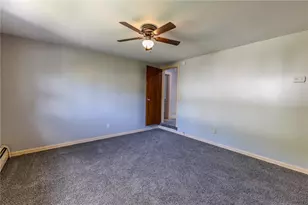 36 N 5th St, Bangor, PA 18013 - Photo 12
