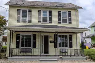 36 N 5th St, Bangor, PA 18013 - Photo 1