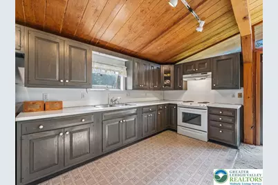 7625 Gypsy Moth Drive, New Tripoli, PA 18066 - Photo 8