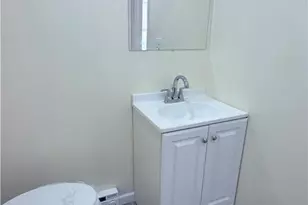 547 Silk St, Allentown City, PA 18102 - Photo 8