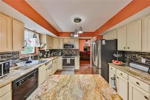 3359 Trafalgar Ave, East Stroudsburg, PA 18302 - Photo 20