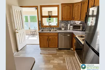1039 Barbara Drive, Coplay Boro, PA 18037 - Photo 10