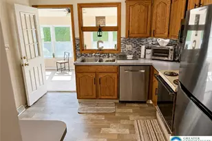 1039 Barbara Dr, Coplay Boro, PA 18037 - Photo 10