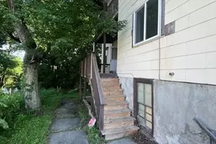201 North St, Jim Thorpe, PA 18229 - Photo 2