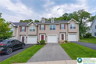 713 Blue Heron Dr, Allentown City, PA 18103 - Photo 1