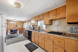 350 S 8th St, Lehighton Boro, PA 18235 - Photo 14