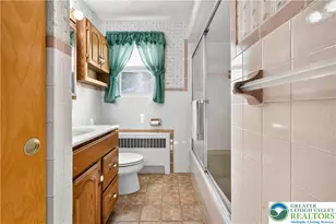 42 Middle Pl, Palmer Twp, PA 18045 - Photo 30