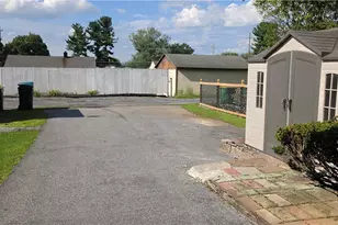 42 Middle Pl, Palmer Twp, PA 18045 - Photo 8