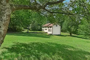 90 Turkey Ln, Doylestown Twp, PA 18925 - Photo 28