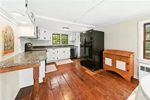 90 Turkey Ln, Doylestown Twp, PA 18925 - Photo 10