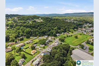 439 S Walnut Street, Slatington Boro, PA 18080 - Photo 16