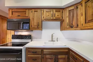 1333 Grand Mesa Dr, Chestnuthill Twp, PA 18330 - Photo 10