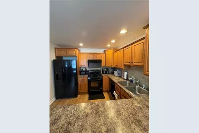1553 Creekside Road #B2-1, Whitehall Township, PA 18052 - Photo 8