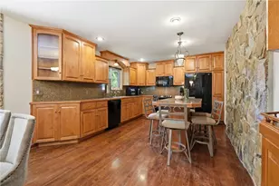 3708 Hawthorne Dr, Upper Saucon Township, PA 18034 - Photo 8
