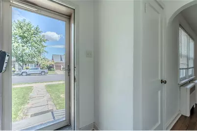 2121 Worthington Avenue, Bethlehem City, PA 18017 - Photo 6