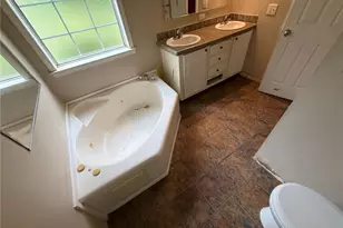 432 Old Allentown, Bushkill Twp, PA 18091 - Photo 14