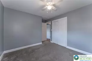 402 Maple St, Roseto, PA 18013 - Photo 24