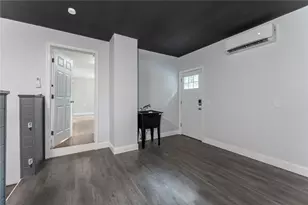 402 Maple St, Roseto, PA 18013 - Photo 26