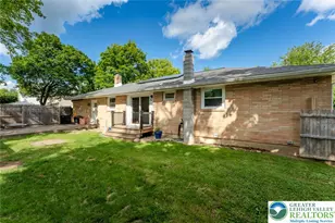 402 Maple St, Roseto, PA 18013 - Photo 6