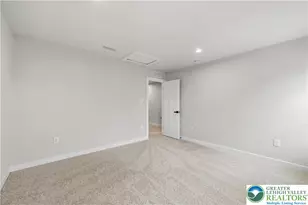 817 Hendon Ln, North Catasauqua Bor, PA 18032 - Photo 30