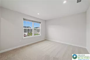 817 Hendon Ln, North Catasauqua Bor, PA 18032 - Photo 24