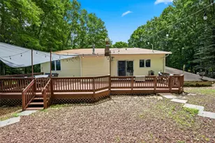 17 Basswood Ct, Penn Forrest, PA 18210 - Photo 12