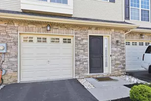 2624 Gila Dr, Easton, PA 18040 - Photo 6