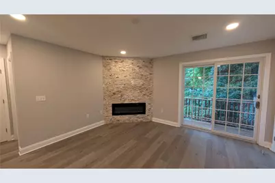 242 Walnut Street #2, Bethlehem City, PA 18018 - Photo 4