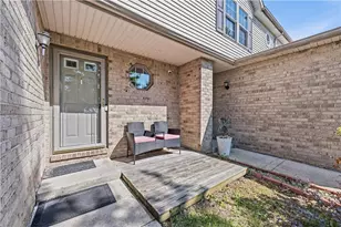 6652 Pioneer Dr, Lower Macungie Township, PA 18062 - Photo 32