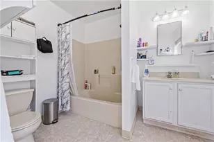 6652 Pioneer Dr, Lower Macungie Township, PA 18062 - Photo 24
