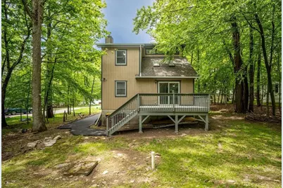 132 Cottonwood Court, Milford, PA 18337 - Photo 1