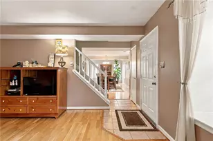 1963 Latta St, South Whitehall Township, PA 18104 - Photo 8