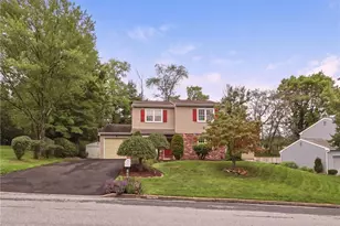 1963 Latta St, South Whitehall Township, PA 18104 - Photo 1