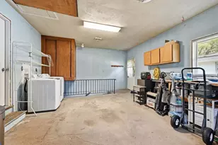 3933 Union Ave, North Whitehall Township, PA 18078 - Photo 16