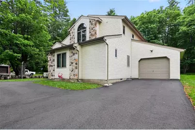 1119 Mink Court, Bushkill, PA 18324 - Photo 1
