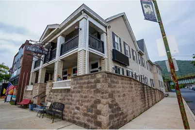 304 Delaware Avenue Room #3, Palmerton, PA 18071 - Photo 1