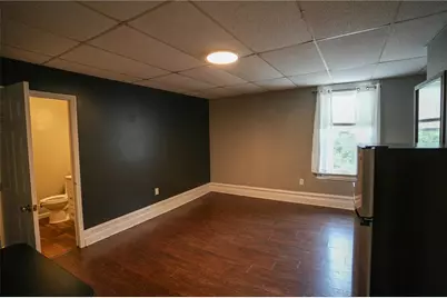 304 Delaware Avenue Room #3, Palmerton, PA 18071 - Photo 2