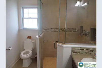 1001 Honor Drive, Bethlehem City, PA 18017 - Photo 18