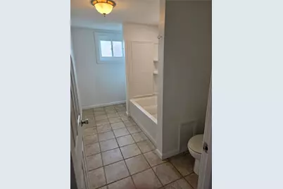 2440 S 4th Street, Allentown City, PA 18103 - Photo 14