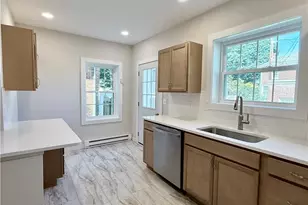 2305 Allen St, Allentown City, PA 18104 - Photo 8