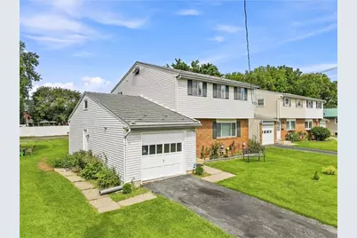 1630 Whitehall Avenue, Allentown City, PA 18104 - Photo 2