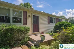 2034 Wind Hill Rd, Lower Milford Township, PA 18036 - Photo 4