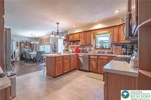 2034 Wind Hill Rd, Lower Milford Township, PA 18036 - Photo 12