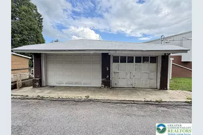 8 E Holland Street, Summit Hill Boro, PA 18250 - Photo 40