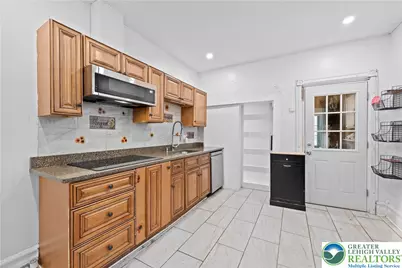 640 N Lumber Street, Allentown City, PA 18102 - Photo 8