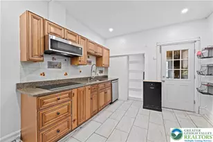 640 N Lumber St, Allentown City, PA 18102 - Photo 8